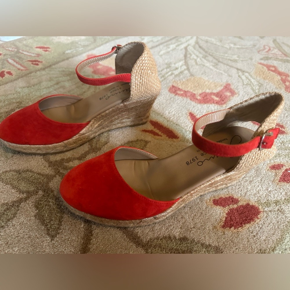 Gaimo wedge, made in Spain